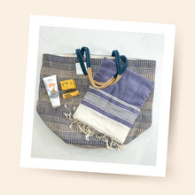 Load image into Gallery viewer, Summer 2022